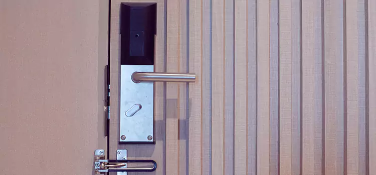 Installing a Maglock Lenoir